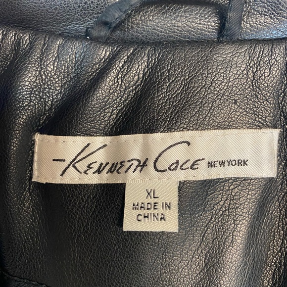 Kenneth Cole Button Up Jacket with Belt and Lining Women’s XL - Picture 3 of 5